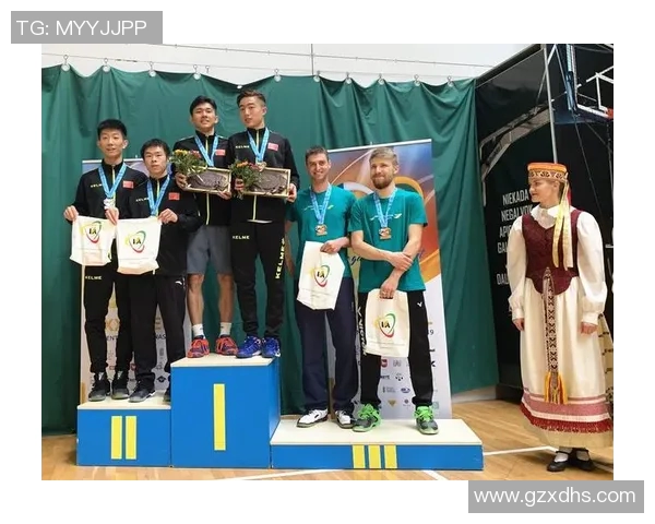 杭州羽毛球队与深圳羽毛球队赛后战术分析与复盘探讨