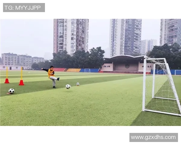 邻水足球明星盘点及其在国内外赛场上的精彩表现与成就分析