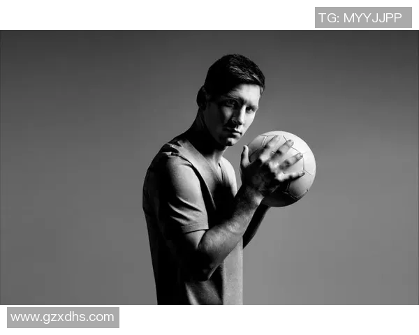 足球明星高清闪亮瞬间展现他们的风采与魅力，尽享视觉盛宴